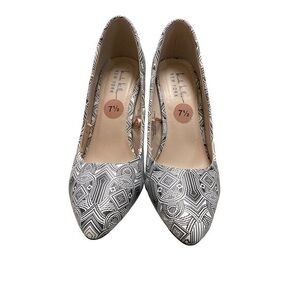 Nicole Miller Black and White Geometric Heels